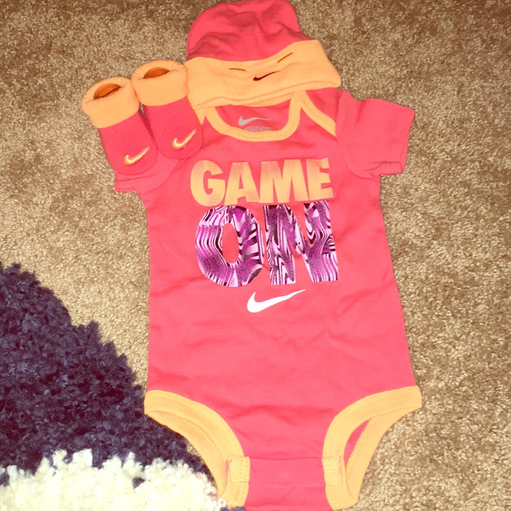 Orange Nike onesie, Hat & booties set